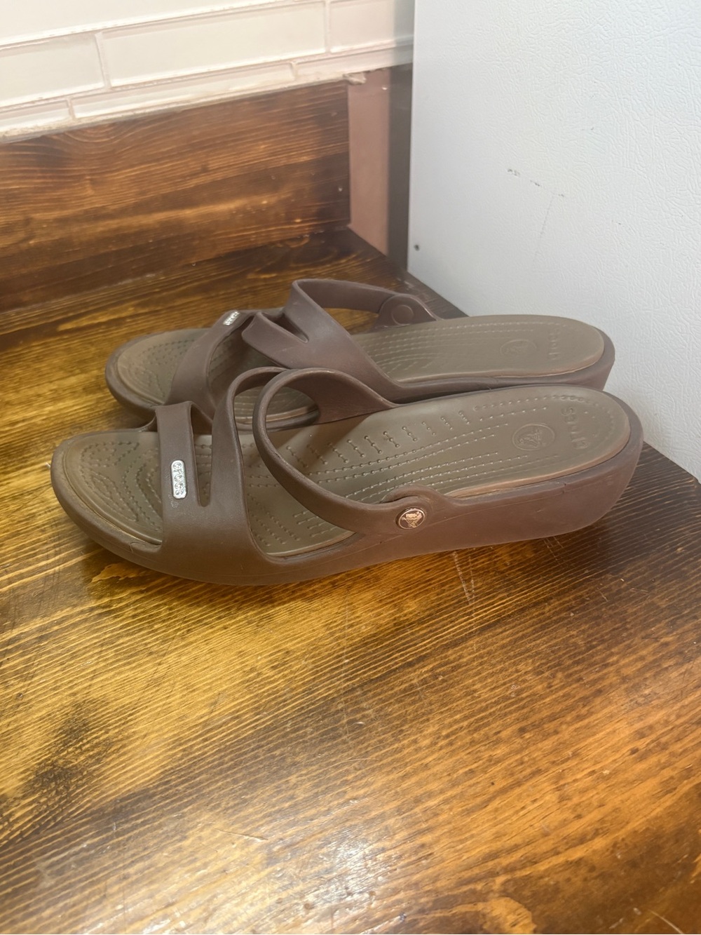 Crocs brown sandals size 9